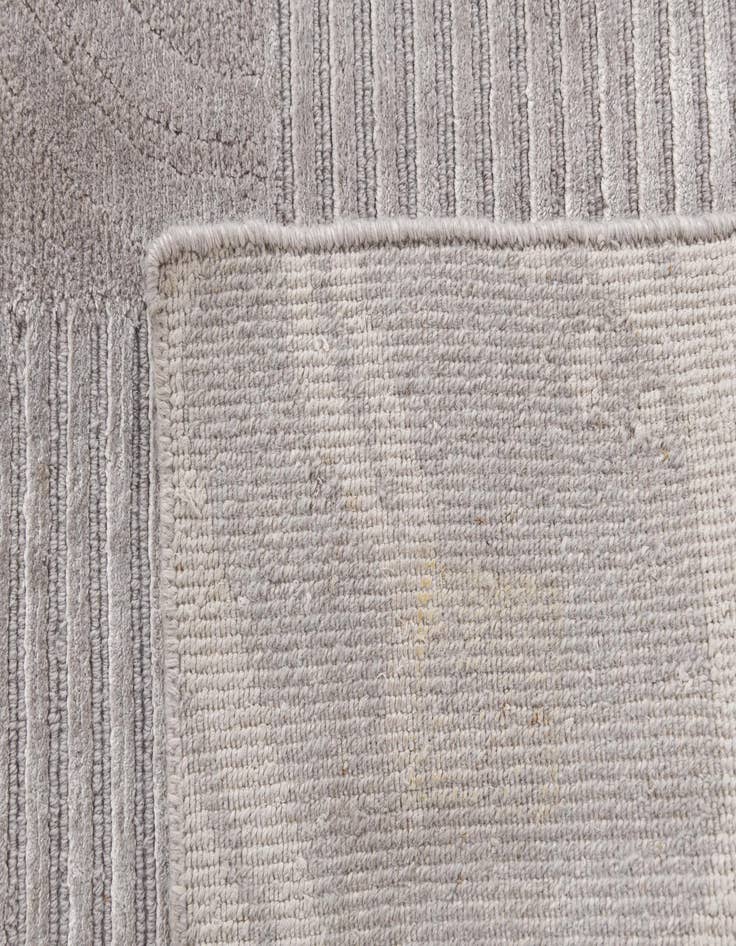 Detail image of 8' x 9' 10  Hand Knotted Darya Wool Rug