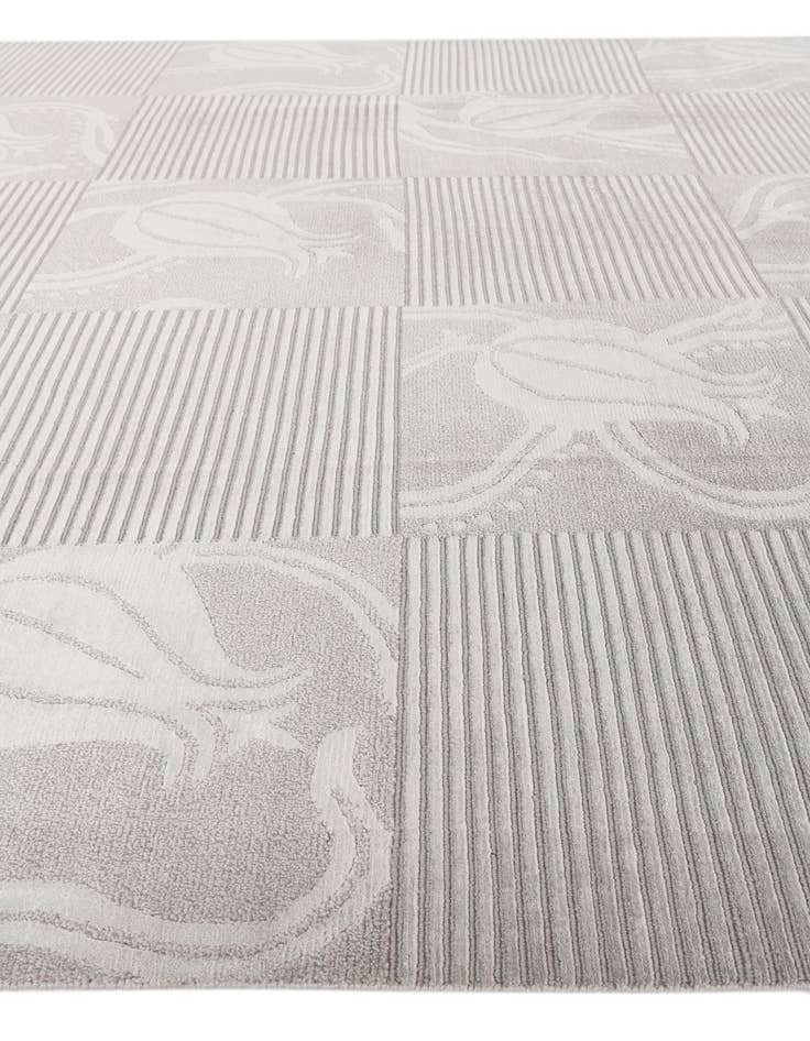 Detail image of 7' 10 x 10'  Hand Knotted Darya Wool Rug