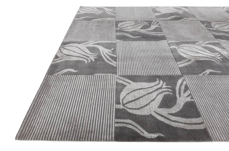 Detail image of 6' 9 x 10' 1 Hand Knotted Darya Wool Rug