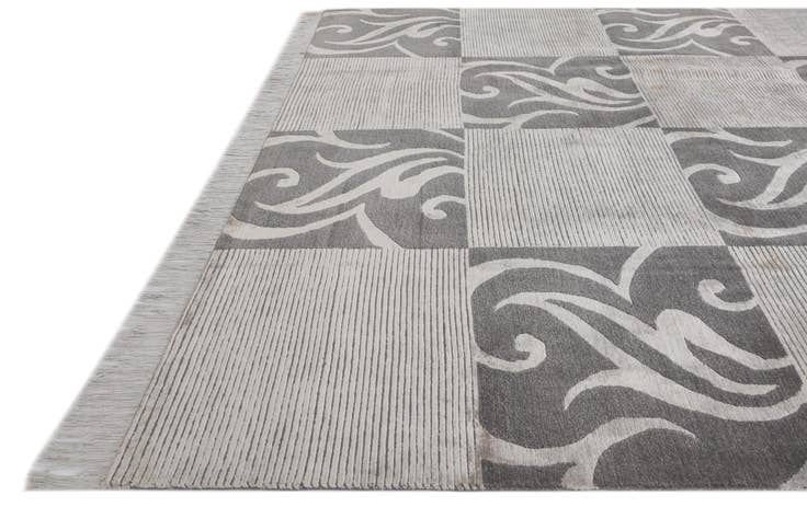 Detail image of 6' 9 x 10' Hand Knotted Darya Wool Rug