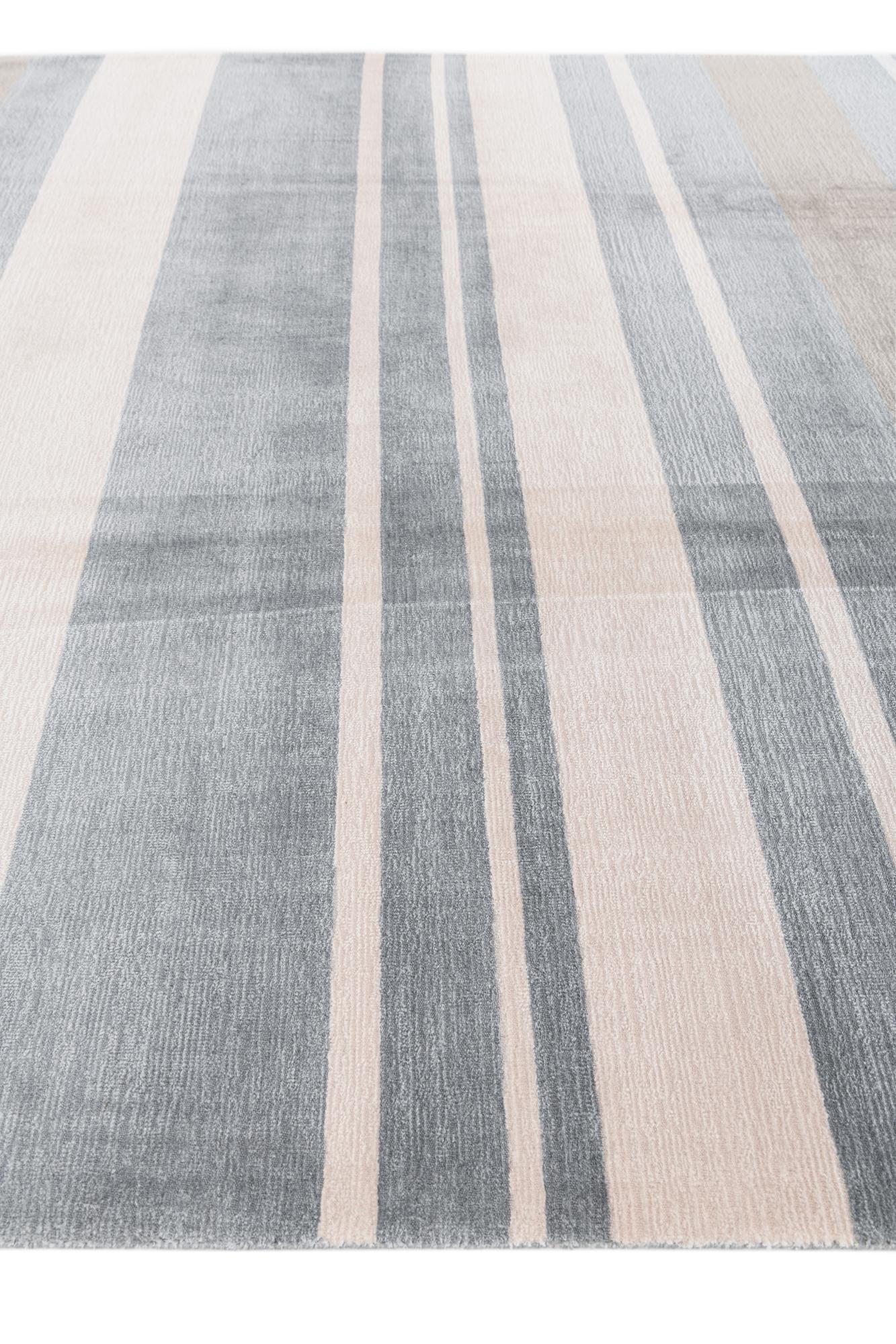 6' 8 x 9' 8 Hand Knotted Darya Wool Rug