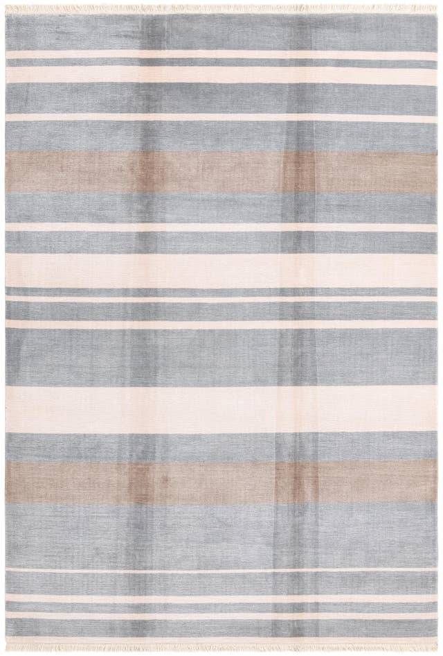 Detail image of 6' 8 x 9' 8 Hand Knotted Darya Wool Rug