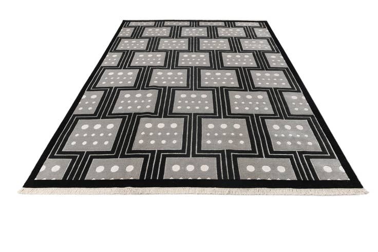 Detail image of 6' 6 x 9' 11 Hand Knotted Darya Wool Rug
