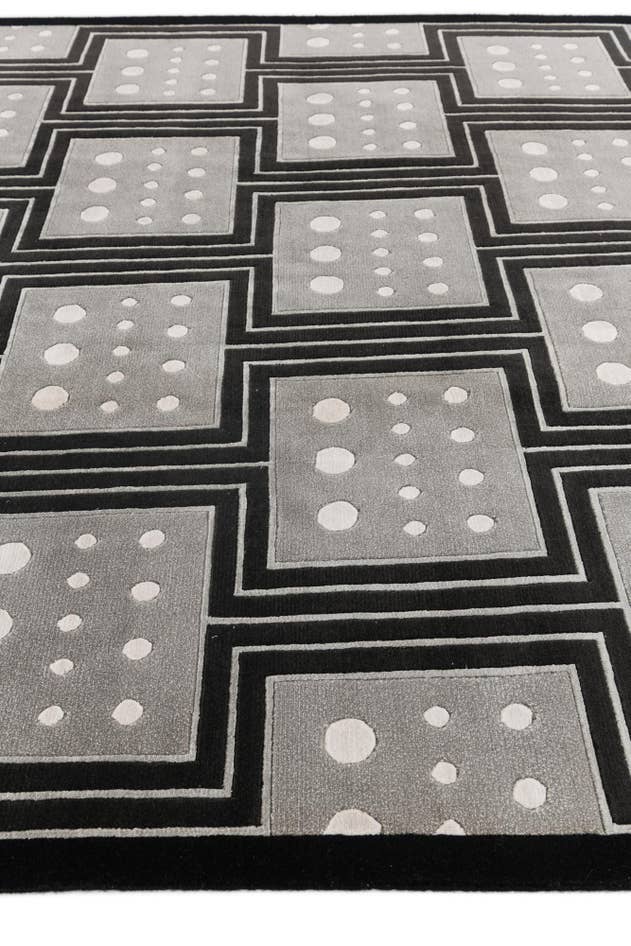 Detail image of 6' 6 x 9' 11 Hand Knotted Darya Wool Rug