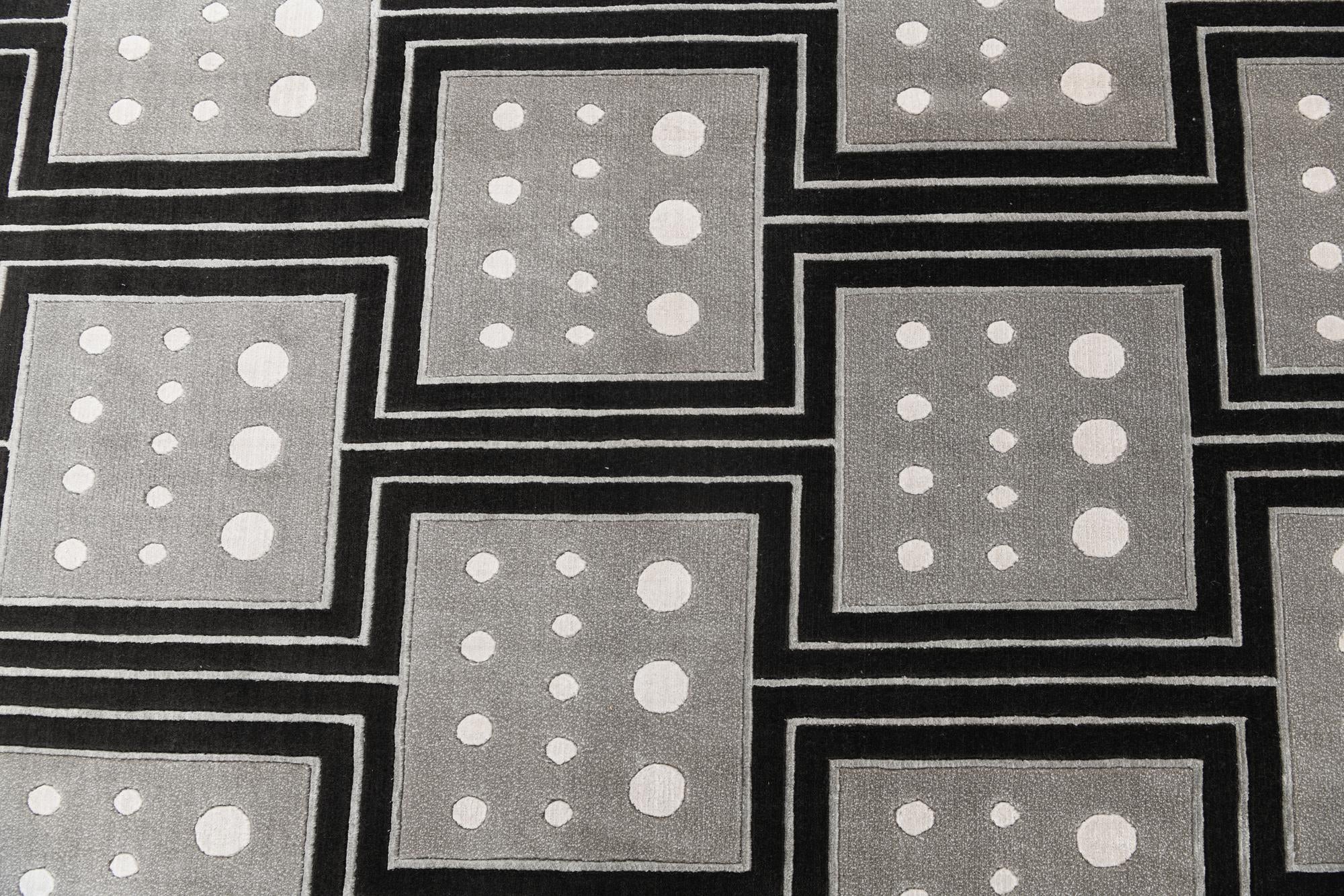6' 6 x 9' 11 Hand Knotted Darya Wool Rug