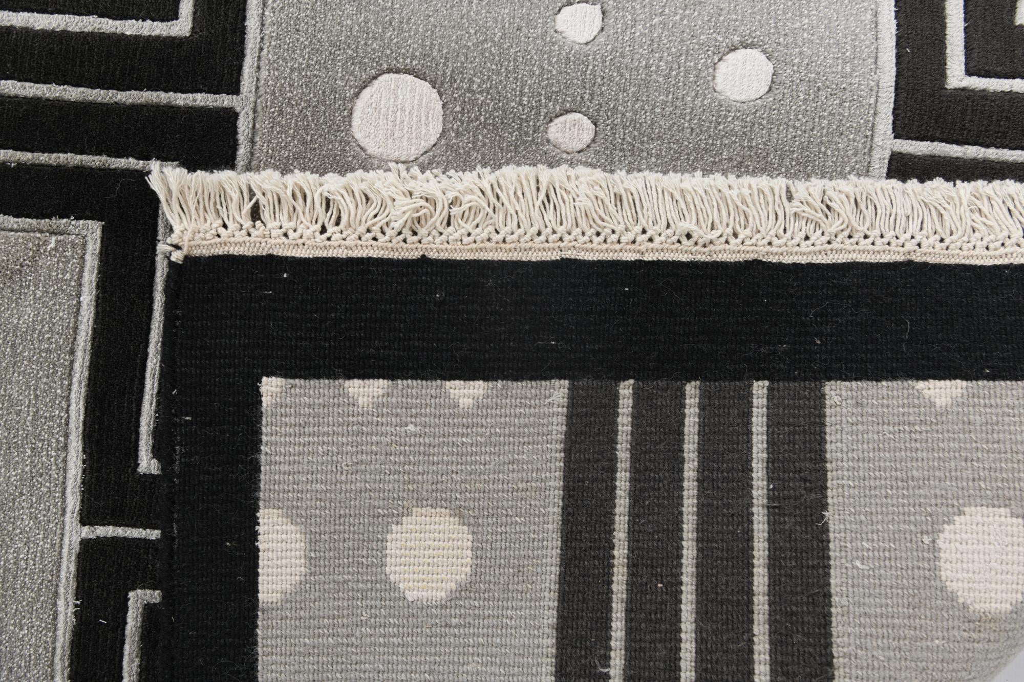 6' 6 x 9' 8 Hand Knotted Darya Wool Rug