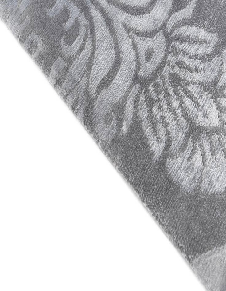 Detail image of 6' 8 x 9' 11  Hand Knotted Darya Wool Rug