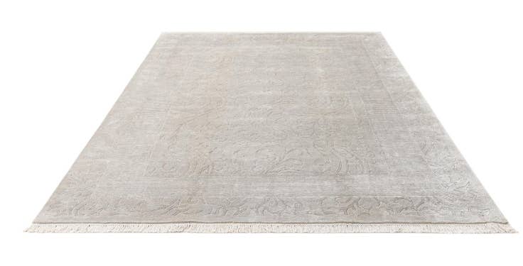 Detail image of 6' 11 x 9' 5 Hand Knotted Darya Wool Rug