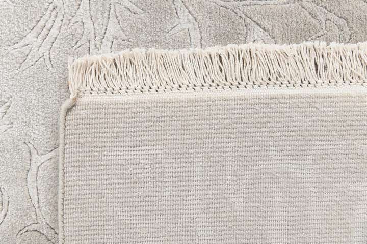 6' 11 x 9' 5 Hand Knotted Darya Wool Rug