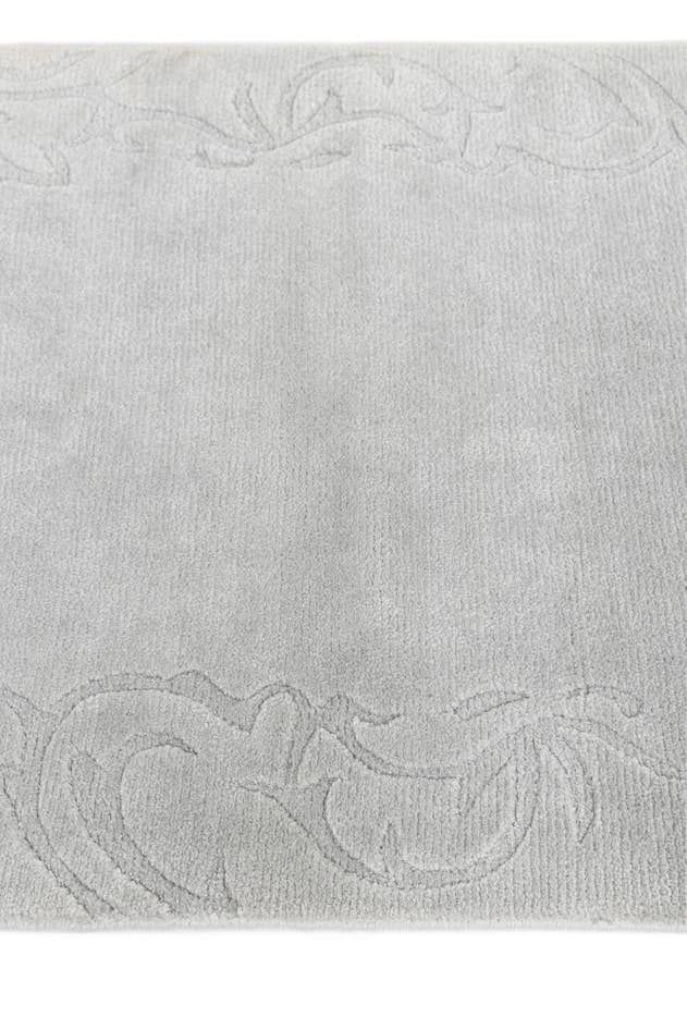 Detail image of 2' 7 x 4' 11 Hand Knotted Darya Wool Rug