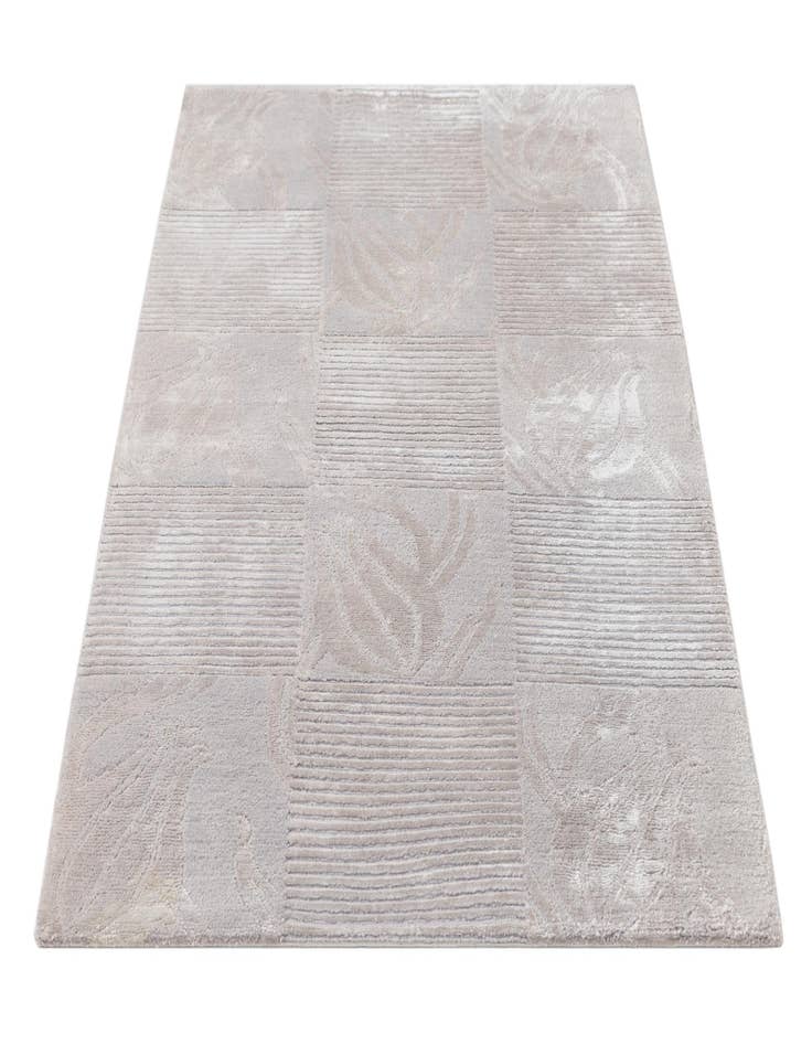 Detail image of 3' 1 x 5' Hand Knotted Darya Wool Rug