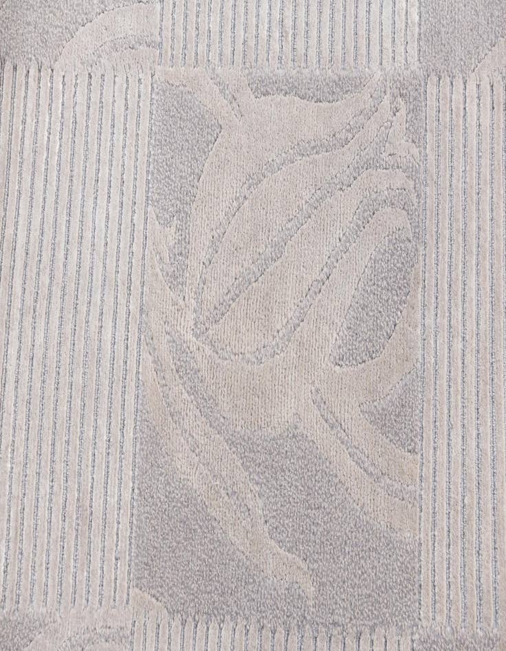 Detail image of 3' 1 x 5' Hand Knotted Darya Wool Rug