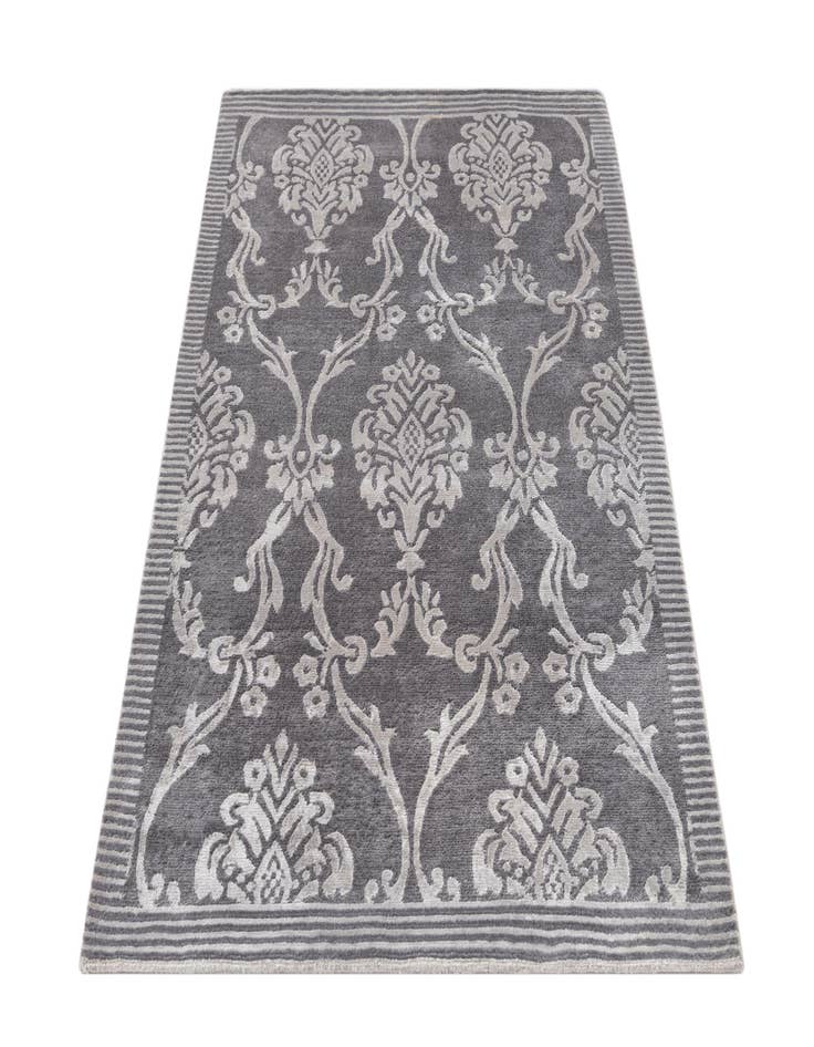 Detail image of 3' 1 x 4' 11  Hand Knotted Darya Wool Rug