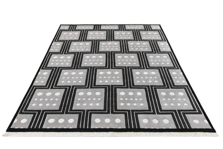 Detail image of 5' 7 x 7' 7 Hand Knotted Darya Wool Rug