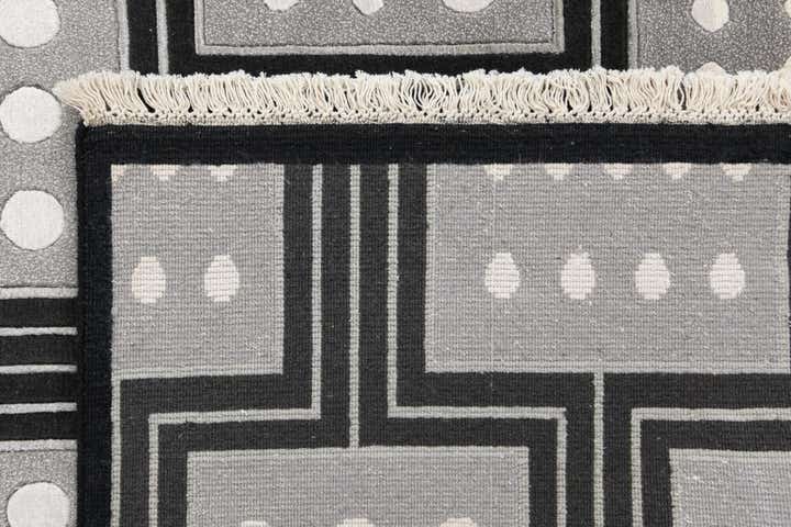 5' 7 x 7' 7 Hand Knotted Darya Wool Rug