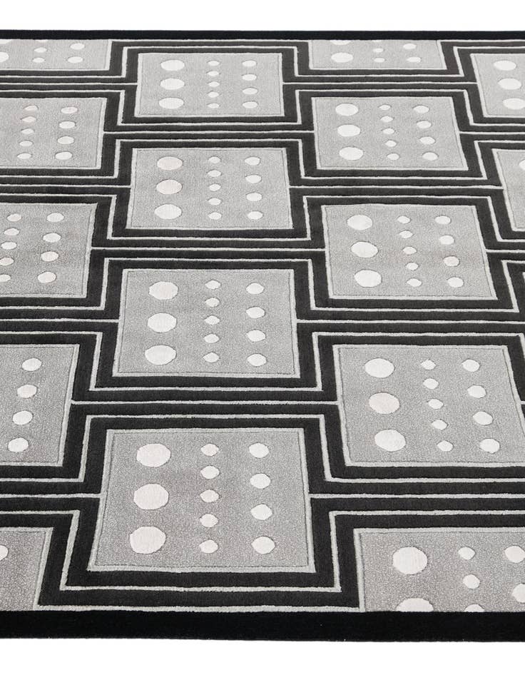 Detail image of 5' 6 x 7' 10  Hand Knotted Darya Wool Rug