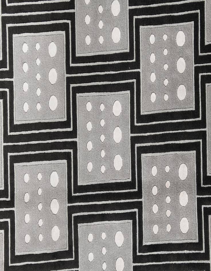 Detail image of 5' 6 x 7' 10  Hand Knotted Darya Wool Rug