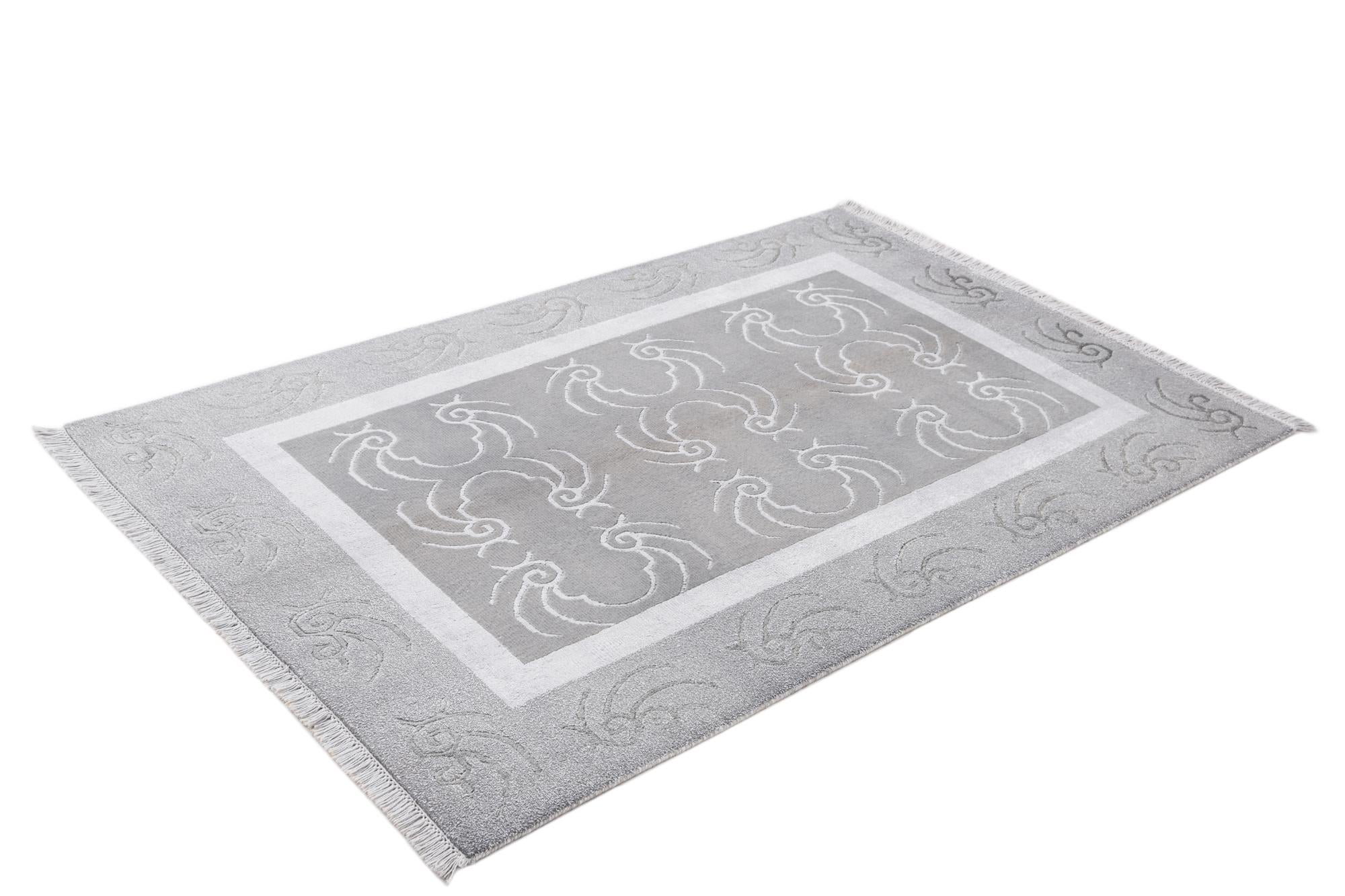 3' 10 x 5' 11 Hand Knotted Darya Wool Rug