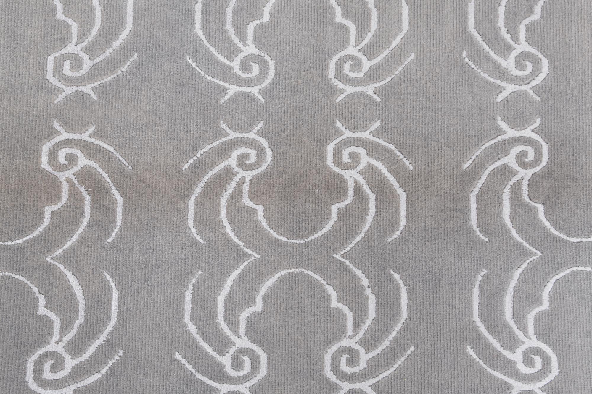 3' 10 x 5' 11 Hand Knotted Darya Wool Rug