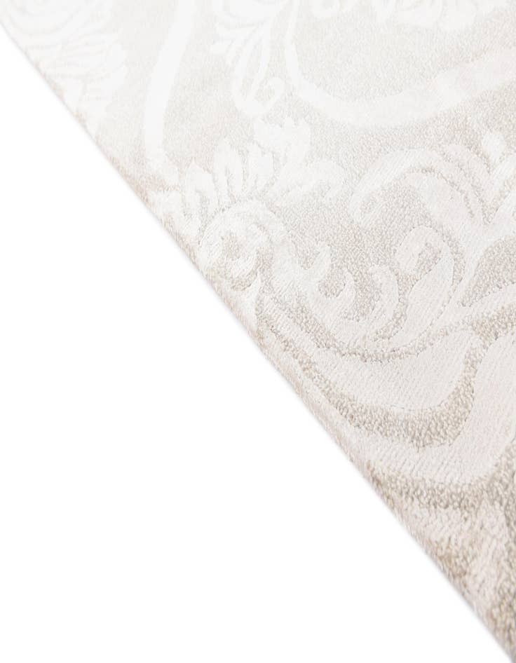 Detail image of 5' 10 x 8' 2  Hand Knotted Darya Wool Rug