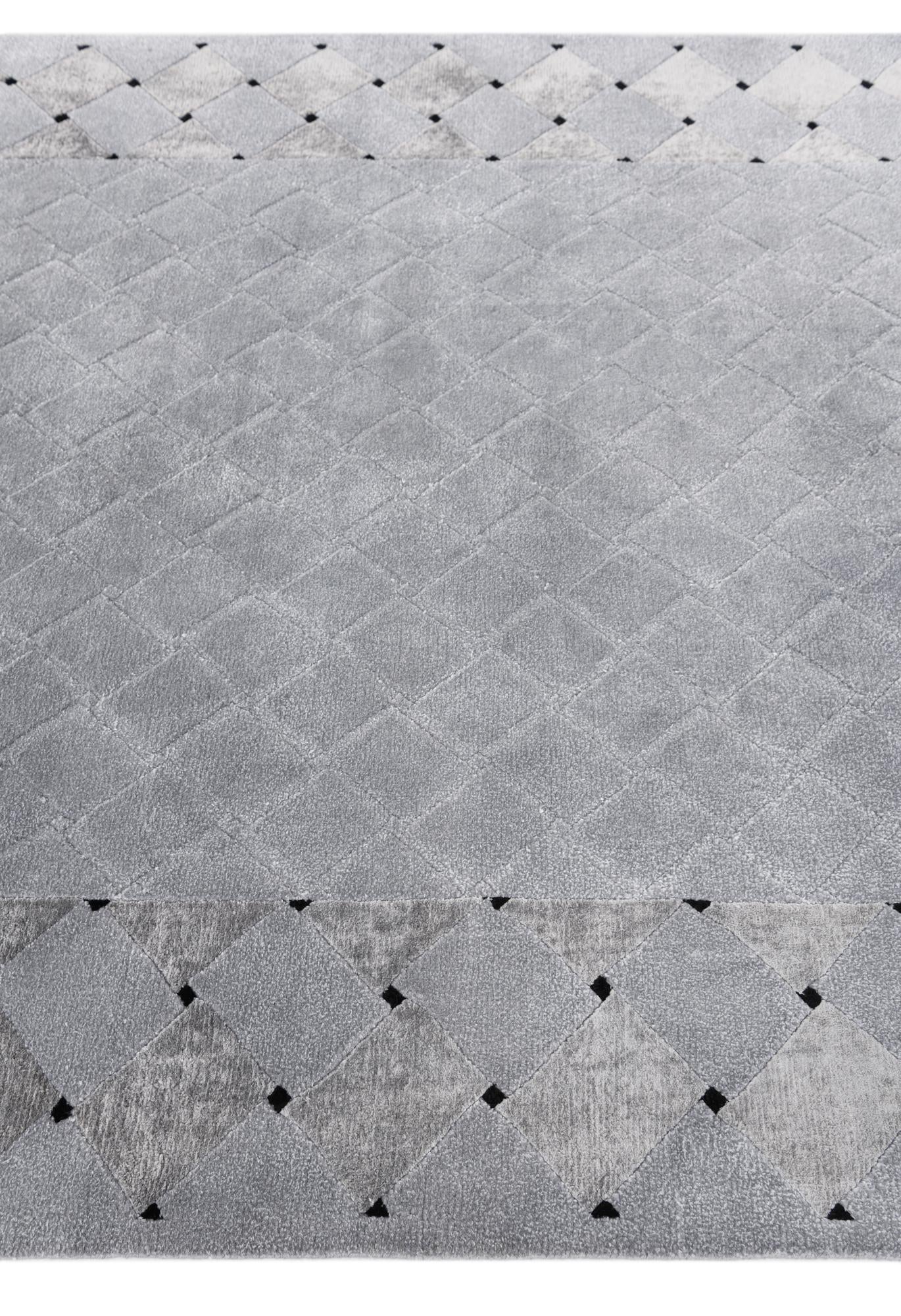 5' 7 x 7' 10 Hand Knotted Darya Wool Rug
