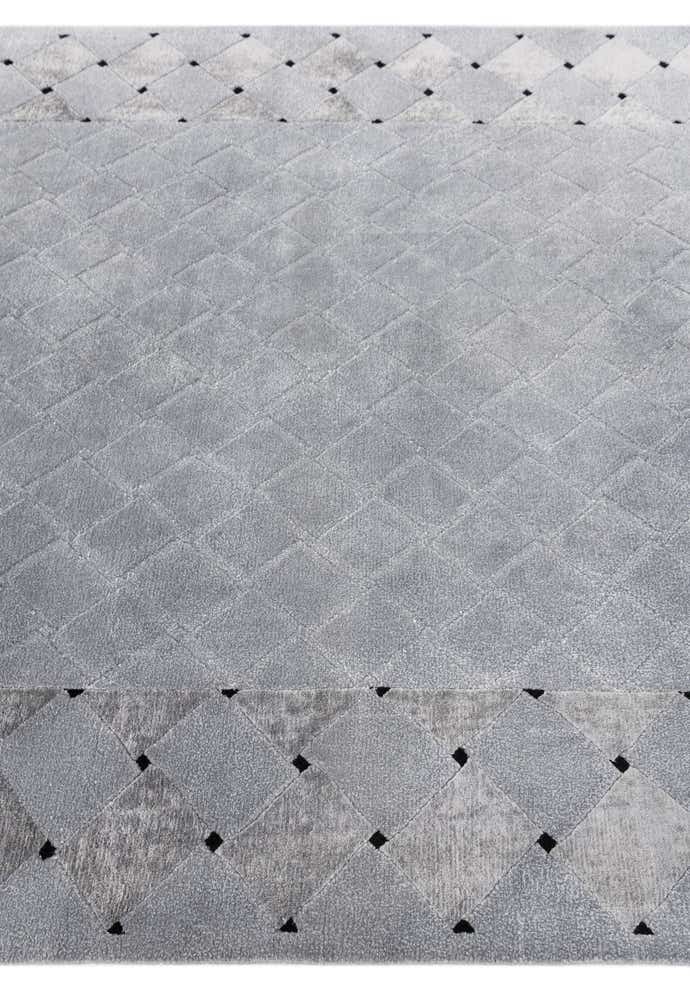 5' 7 x 7' 10 Hand Knotted Darya Wool Rug