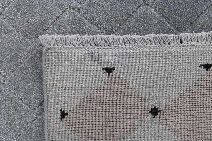 5' 7 x 7' 10 Hand Knotted Darya Wool Rug