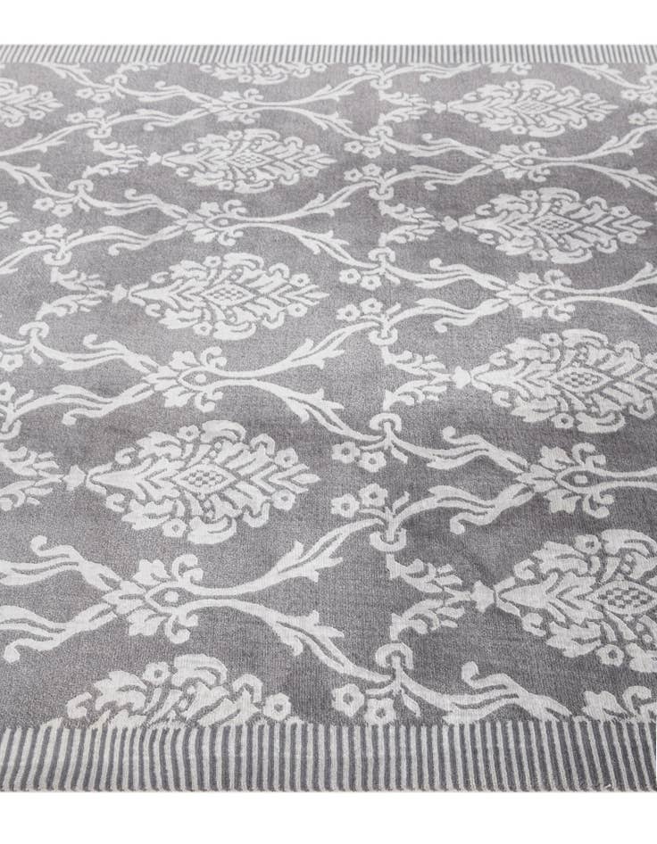 Detail image of 5' 9 x 8'  Hand Knotted Darya Wool Rug