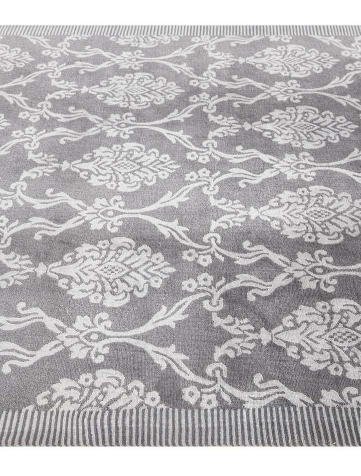 5' 9 x 8' Hand Knotted Darya Wool Rug