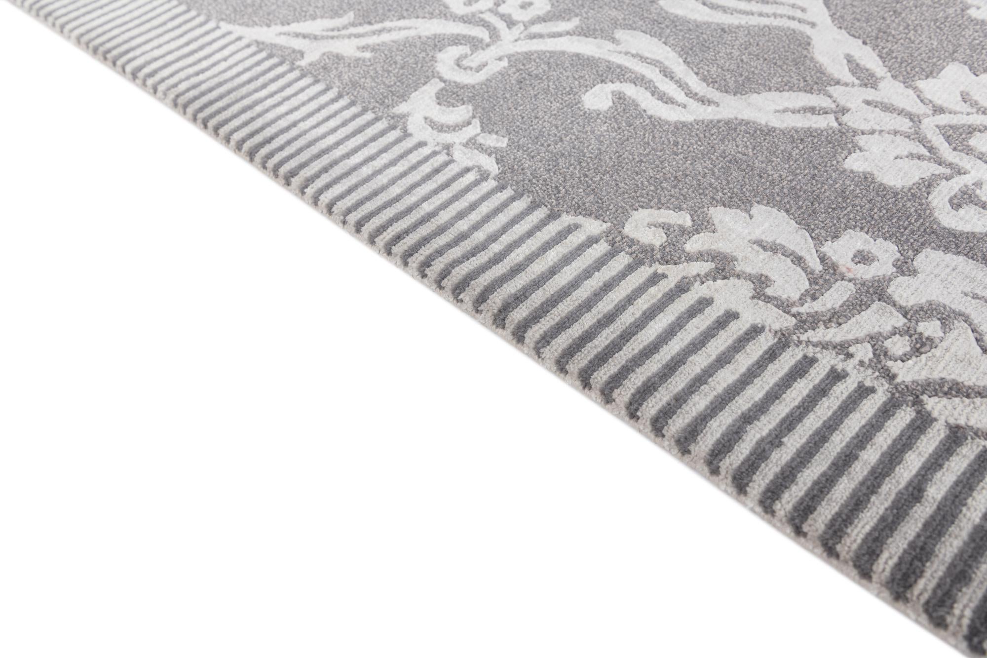 5' 9 x 8' Hand Knotted Darya Wool Rug