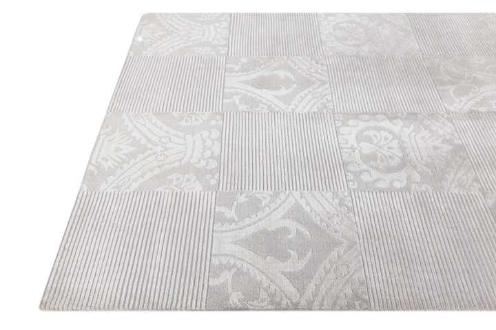 5' 9 x 8' Hand Knotted Darya Wool Rug