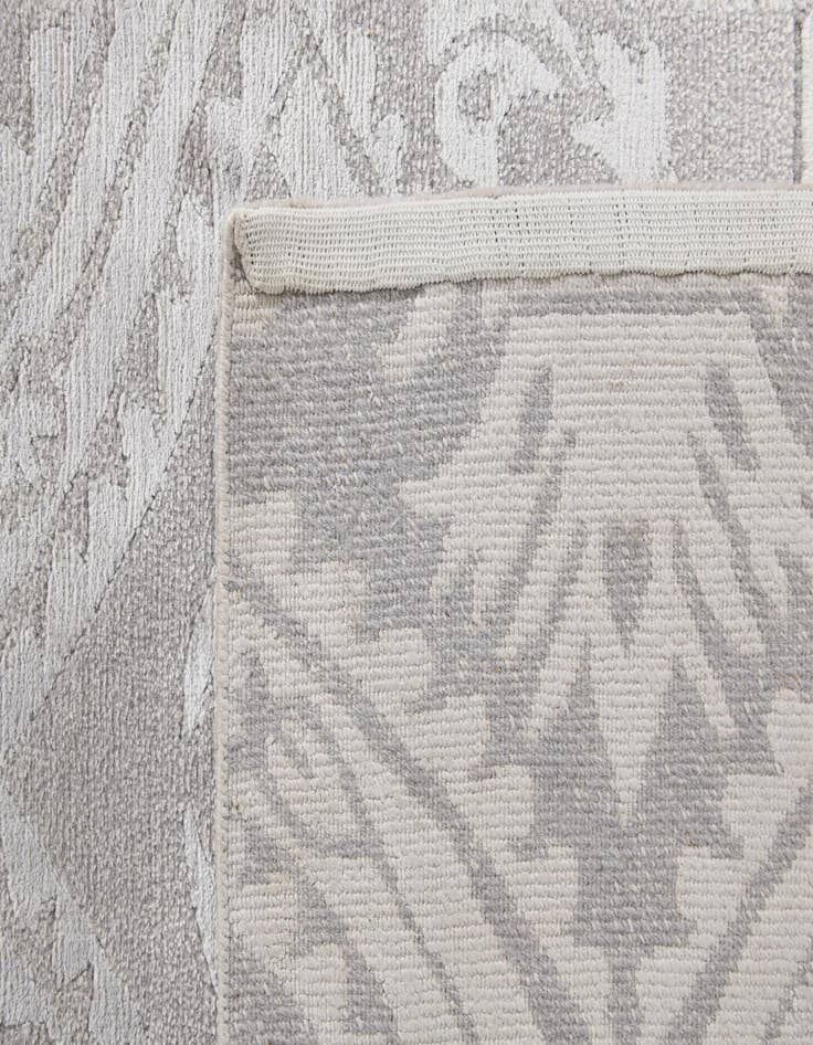 Detail image of 5' 9 x 8'  Hand Knotted Darya Wool Rug