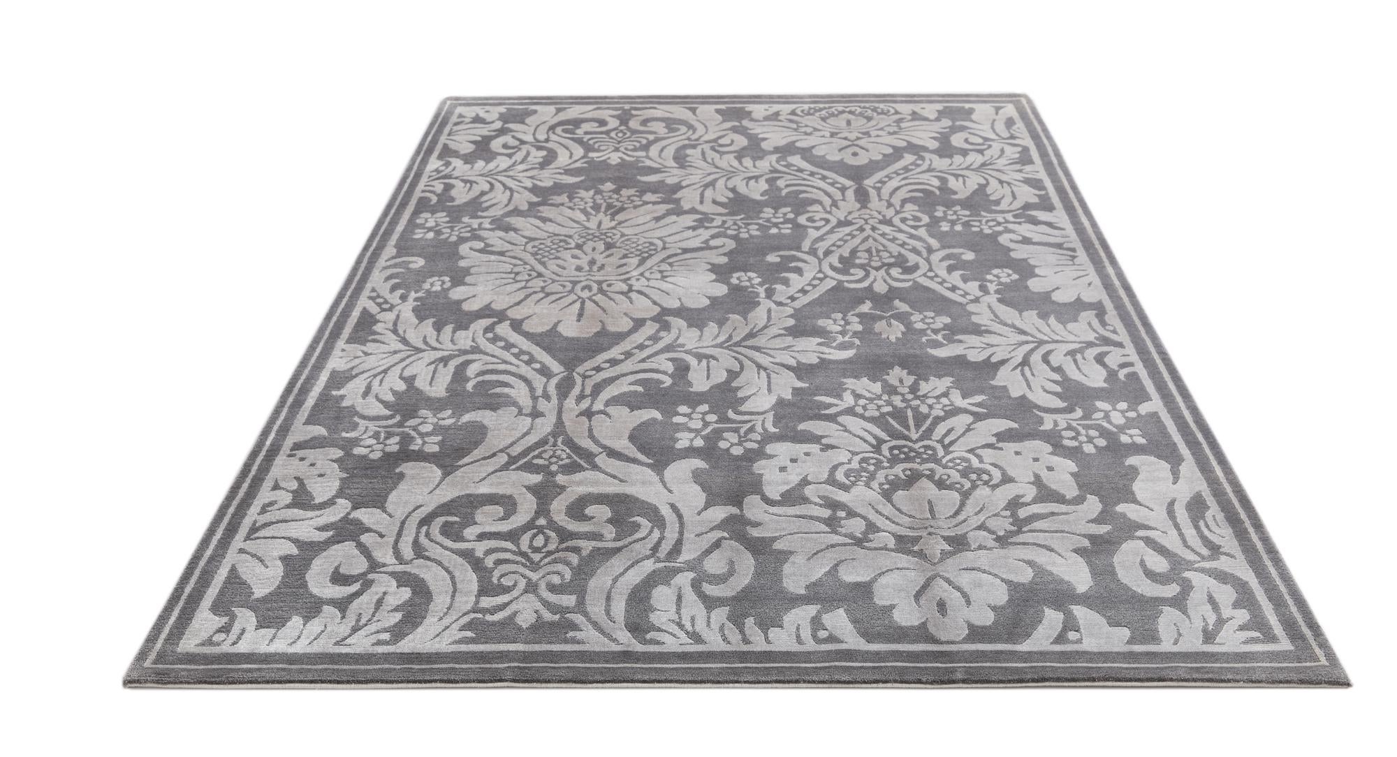 5' 7 x 7' 10 Hand Knotted Darya Wool Rug