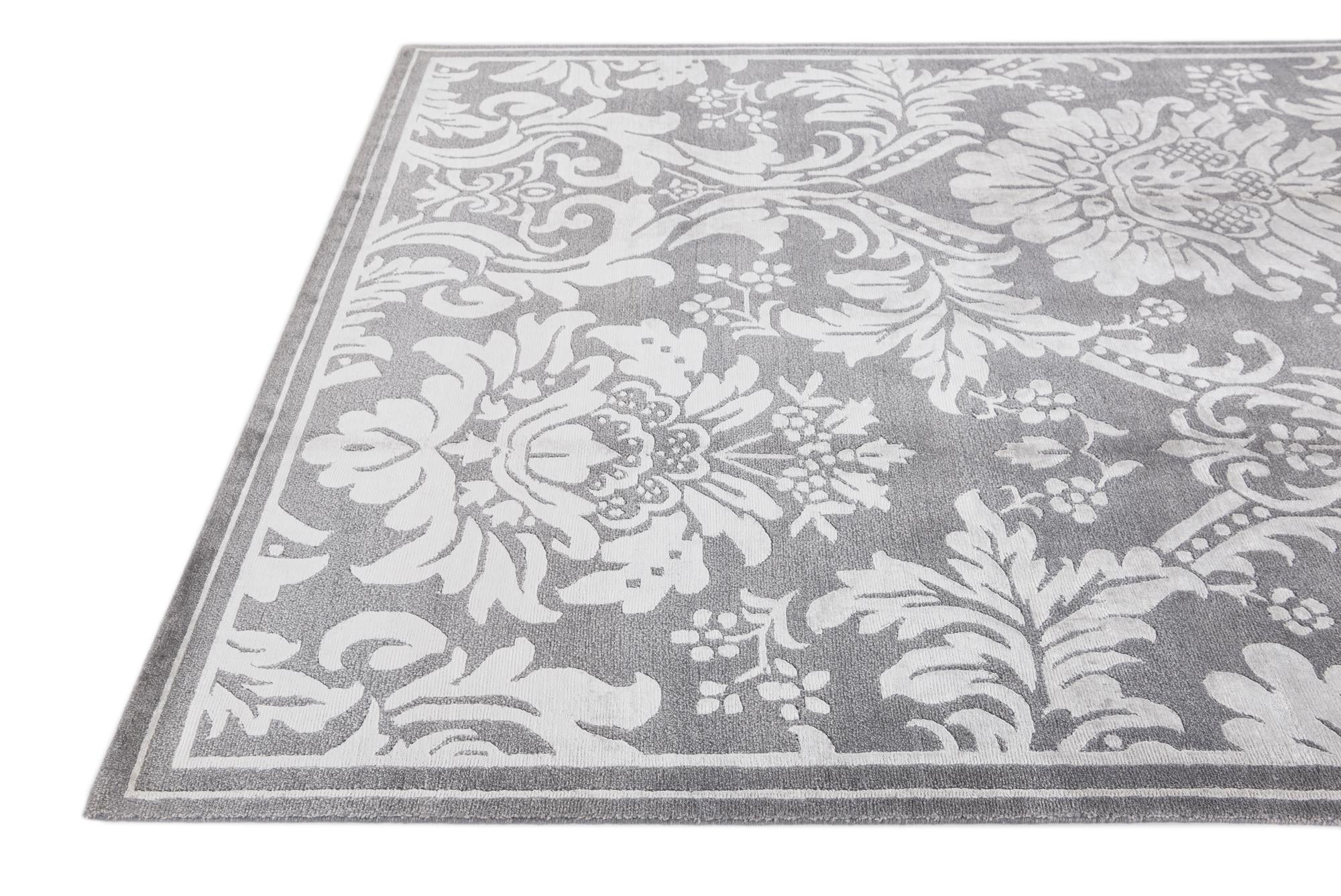 5' 7 x 7' 10 Hand Knotted Darya Wool Rug