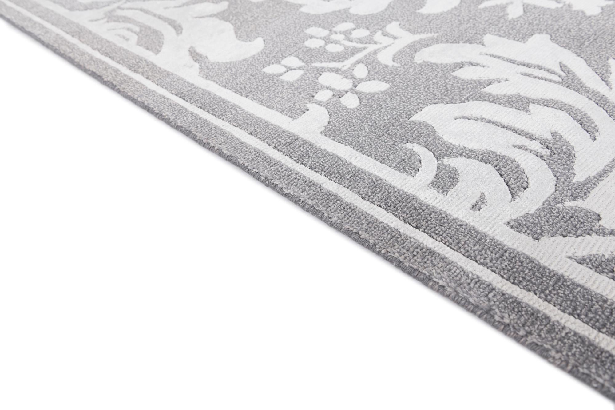 5' 7 x 7' 10 Hand Knotted Darya Wool Rug