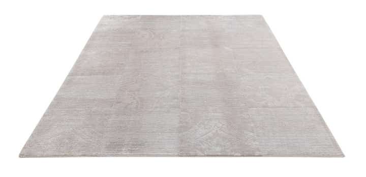 5' 10 x 7' 10 Hand Knotted Darya Wool Rug