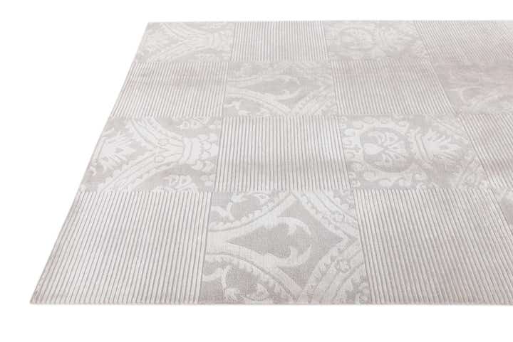 5' 10 x 7' 10 Hand Knotted Darya Wool Rug