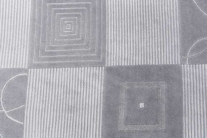 5' 7 x 7' 10 Hand Knotted Darya Wool Rug