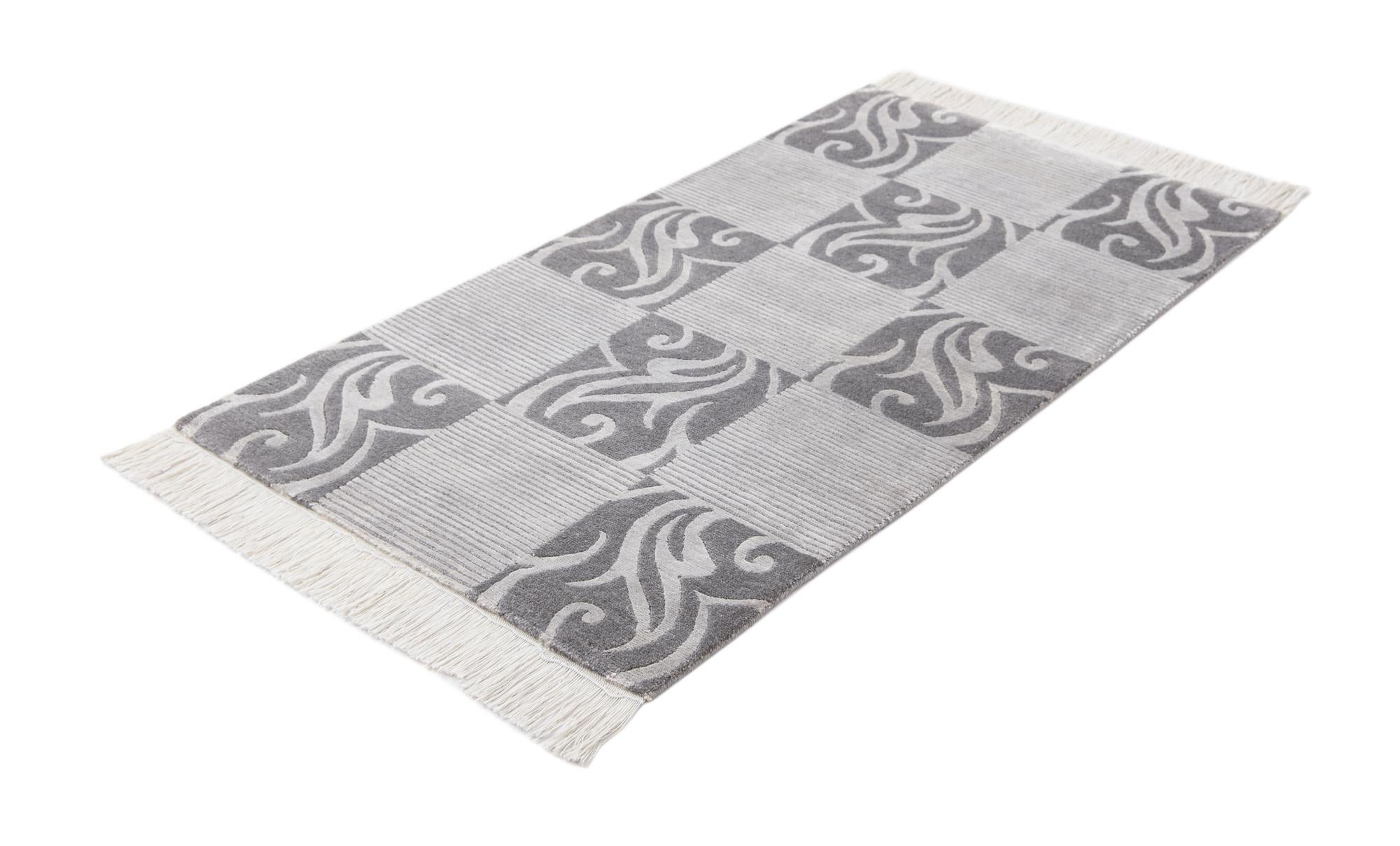2' 8 x 5' 1 Hand Knotted Darya Wool Rug