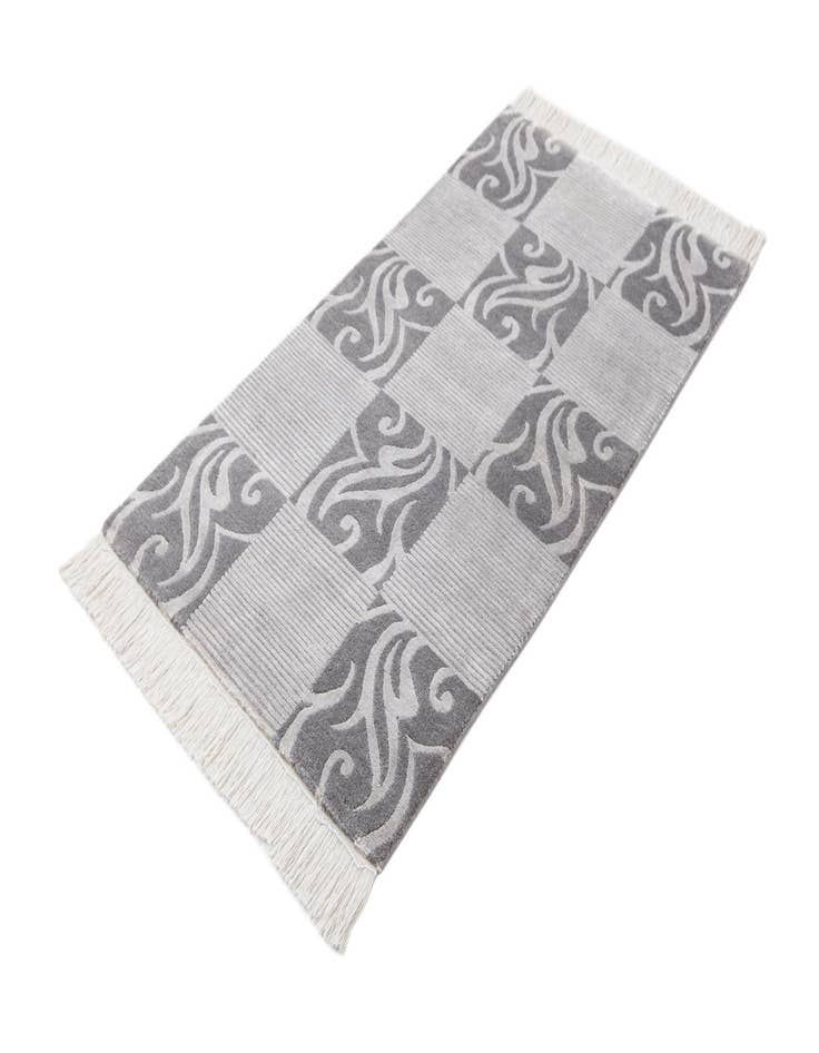 Detail image of 2' 8 x 5' 1  Hand Knotted Darya Wool Rug