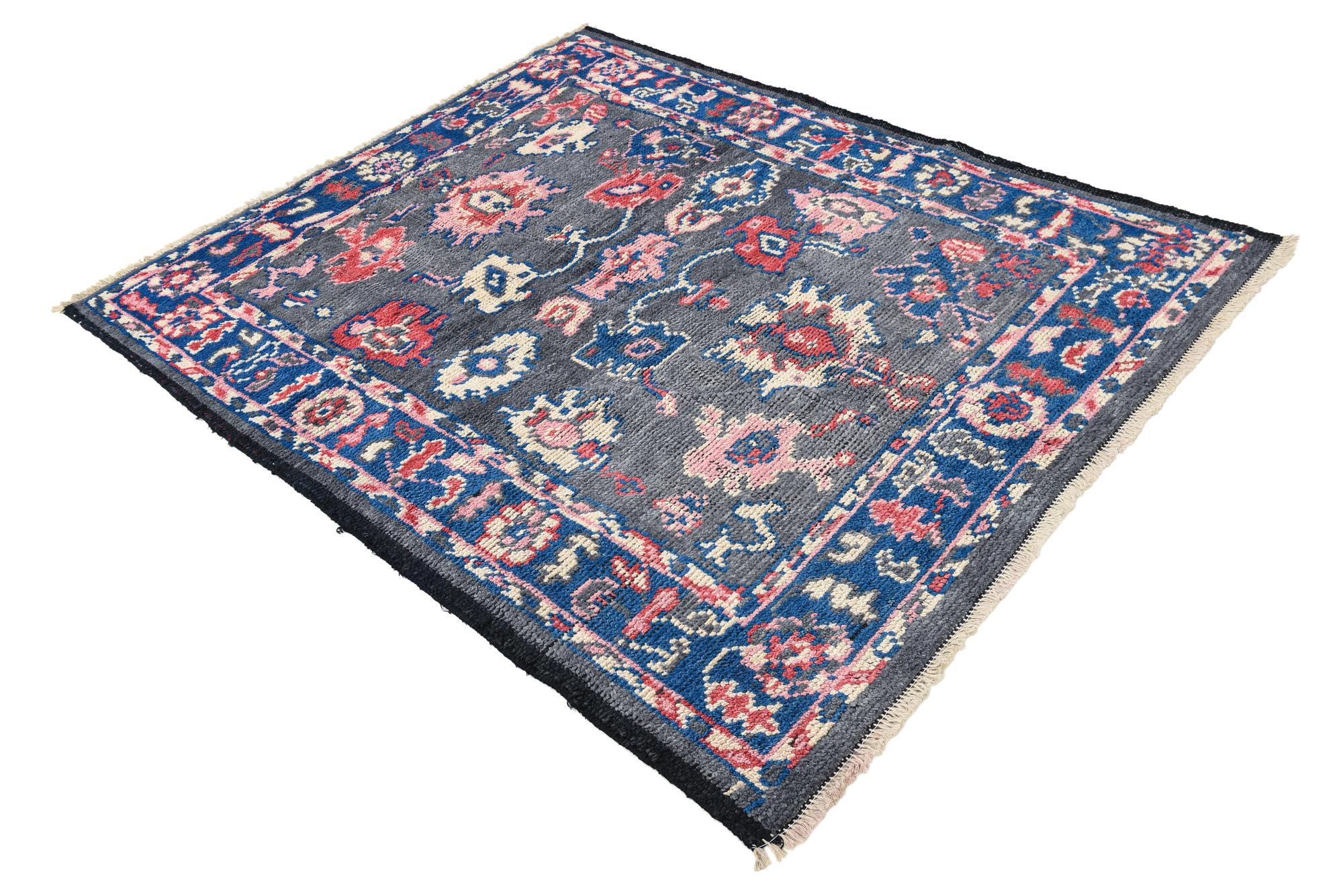 4' 10 x 6' Hand Knotted Darya Wool Rug
