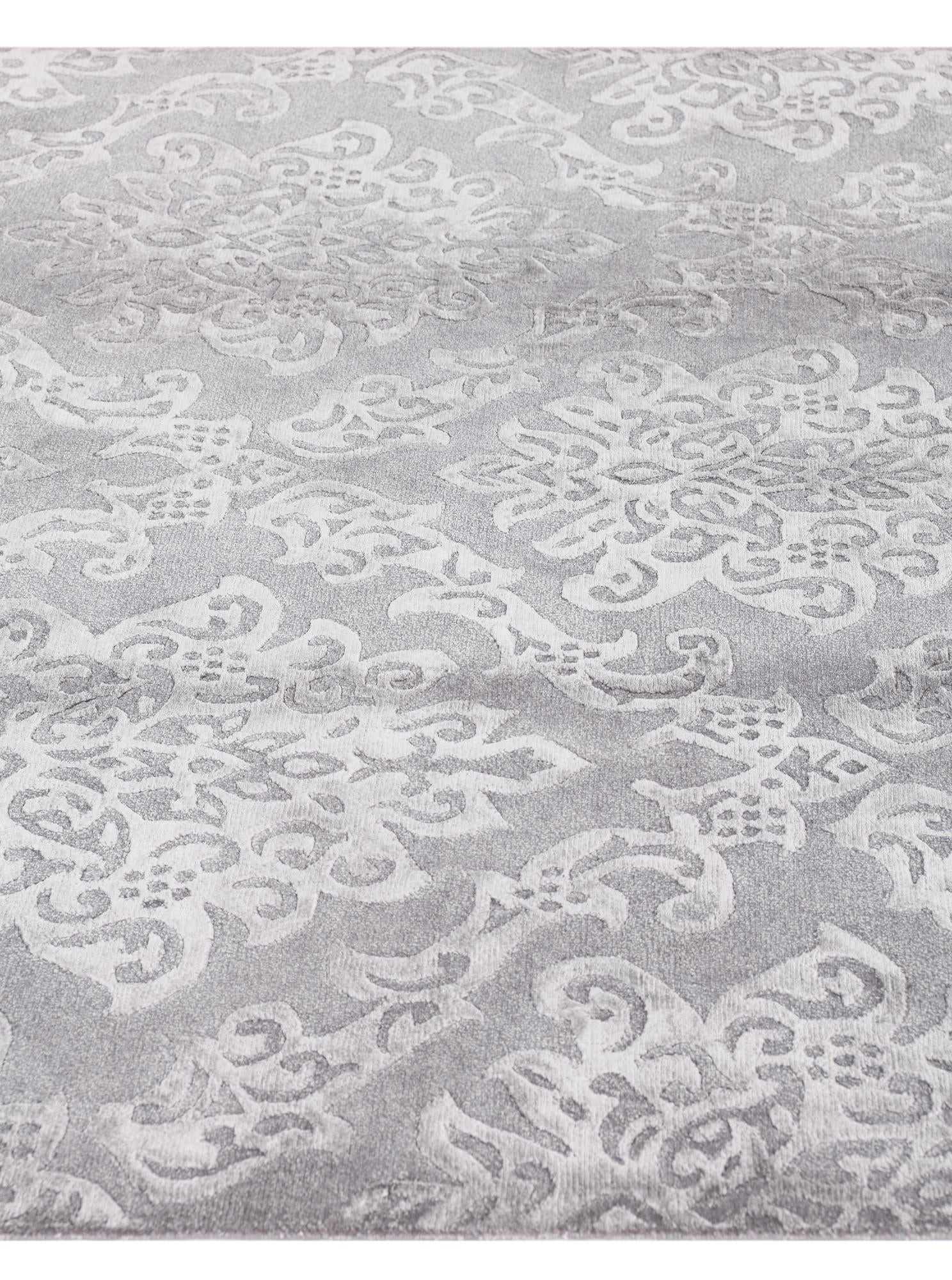 5' 8 x 8' Hand Knotted Darya Wool Rug