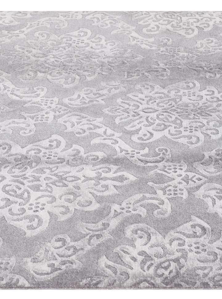 5' 8 x 8' Hand Knotted Darya Wool Rug
