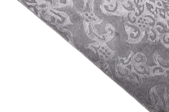 5' 8 x 8' Hand Knotted Darya Wool Rug