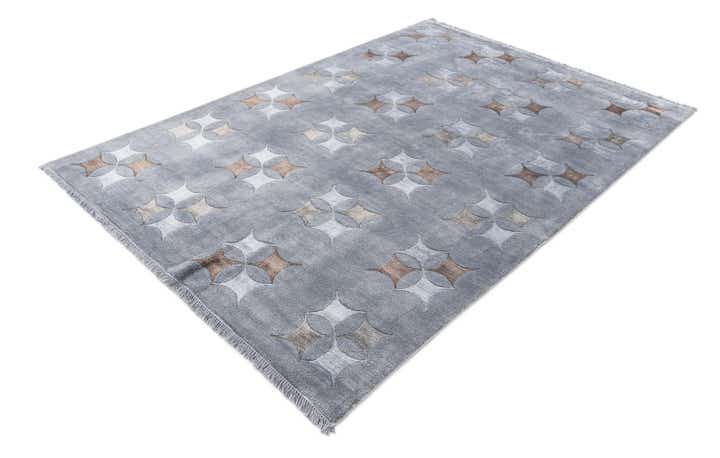 5' 5 x 7' 10 Hand Knotted Darya Wool Rug