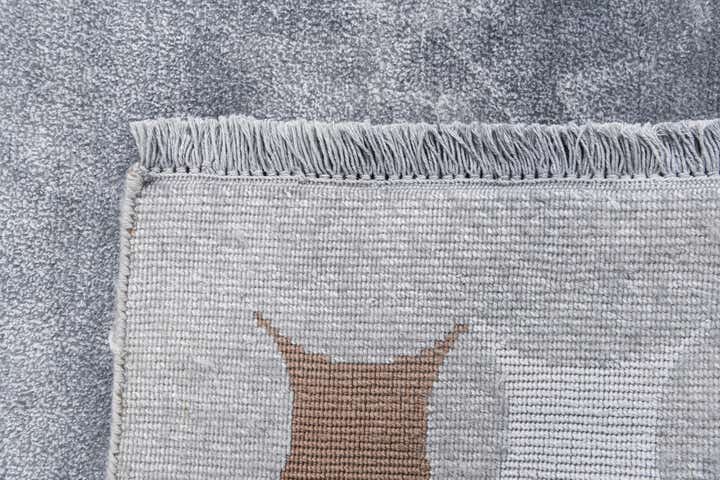 5' 5 x 7' 10 Hand Knotted Darya Wool Rug