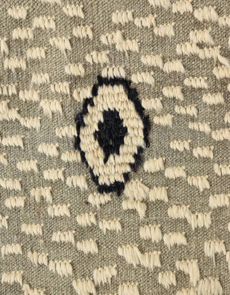 Detail image of 7' 6 x 10' 7  Hand Knotted Darya Wool Rug