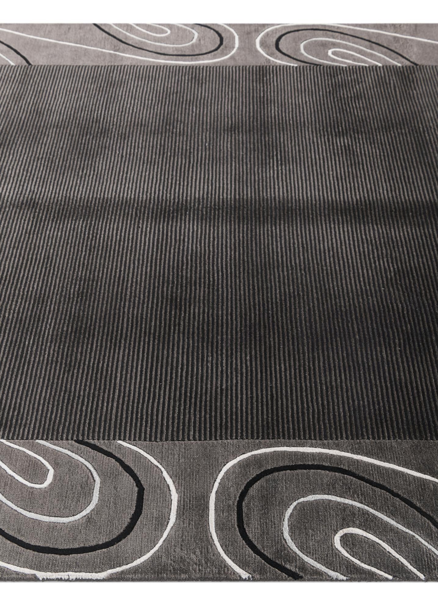 5' 6 x 7' 10 Hand Knotted Darya Wool Rug