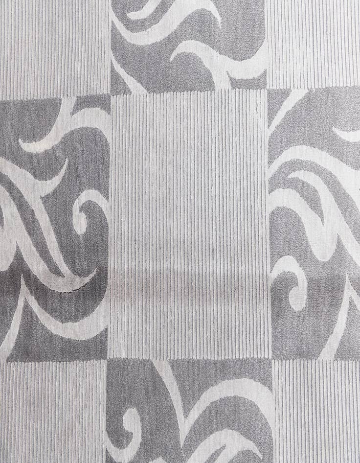 Detail image of 5' 9 x 7' 11  Hand Knotted Darya Wool Rug