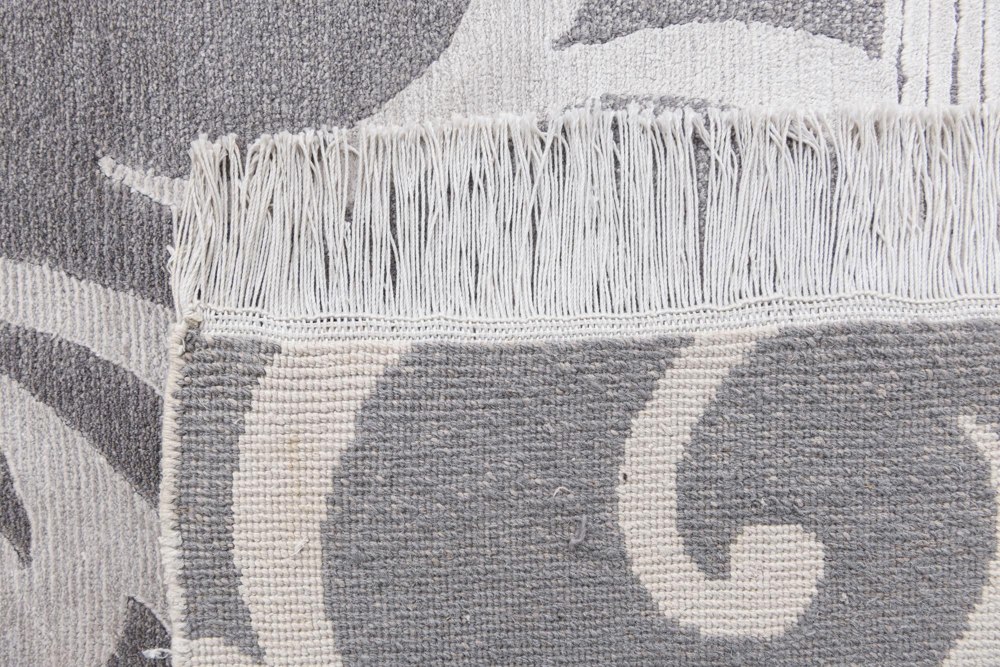 5' 9 x 7' 11 Hand Knotted Darya Wool Rug